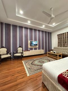 Kaghan Lodge - 9