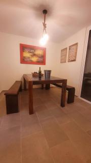 Home & Wine CB - 7