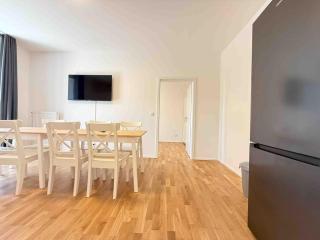 AM1237 moderne Monteurwohnung mit Balkon - 9