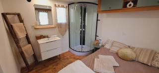 Love room avec jaccuzi privé - 6