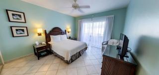 Trade Winds Hotel - 5