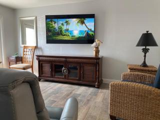 Sailfish Beach House - 8