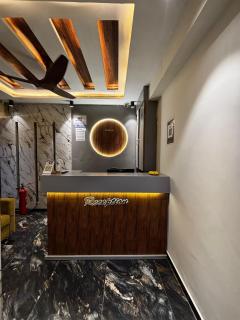 Hotel Pelican Grand - 7