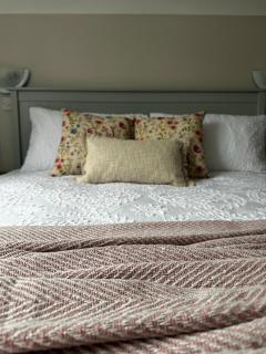 Wayeview Cottage on working Devon farm - 5