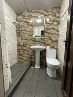 Daily rent in Monument - 4