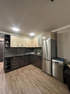 Daily rent in Monument - 2