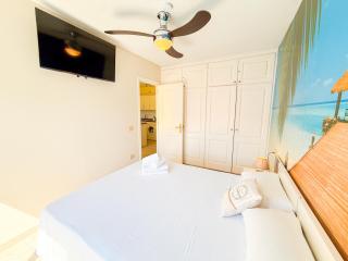Blue Ocean Oasis - 5