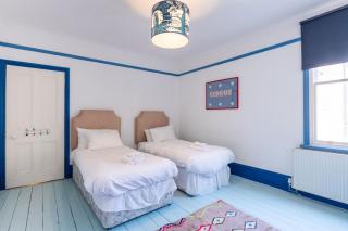 Lovely 4-Bedroom House near Portobello - London - 5