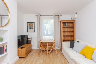 Fabulous 2 Bedroom Apartment in London Bridge - 9