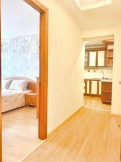 Apartment near the center Затишна квартира в центрі - 4