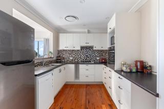 3-Bed Pet-Friendly Retreat Near Wentworth Falls - 8