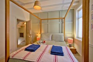 Bluebell Cottage - 2