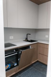 I&I Tesla 2Bedrooms - 6