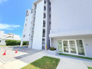 Walk To Ocean Waterfront Views Parking Free - 6