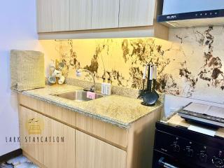 Staycation In Balintawak Quezon City Larkstaycation - 2