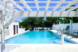See Belize SUNRISE Sea View 2-bed Studio with Pool & Deck, 1st Floor - 0