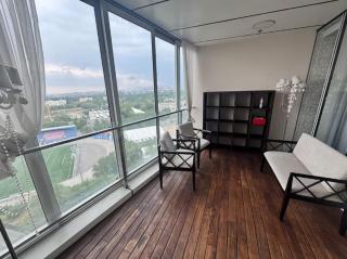 Cosy High View Apartment - 7