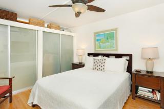 Canal House #1604 - 1
