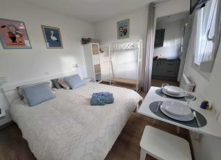 Bienvenue chez Nous ! studio privé, parking, calme - 8