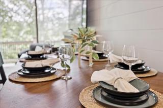 Smoky Shores Lakeview Cabin By Beyond Expectations - 1