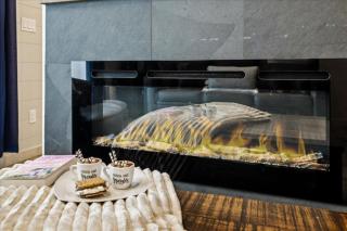 Smoky Shores Lakeview Cabin By Beyond Expectations - 8