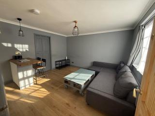 Modern 1 bedroom flat in Morden - 0