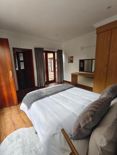 Forest Crescent Bungalow - Hartbeespoort - 9