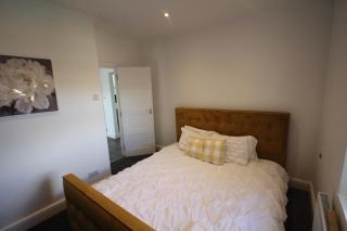 Isleworth Place - Apt D - 9