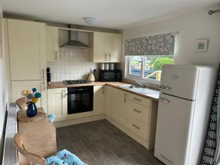 The Beach Hut - 7