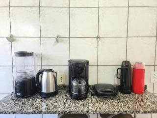 Sobrado 30 m praia, quartos climatizados, 1 vaga, até 6 pessoas - 1