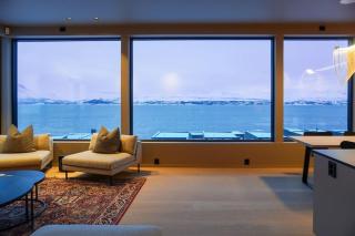 3BR Villa Stunning View - 5