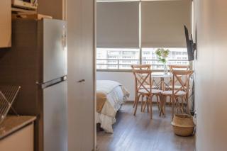 Chic Urban Retreat Near Trendy Barrio Italia - 8