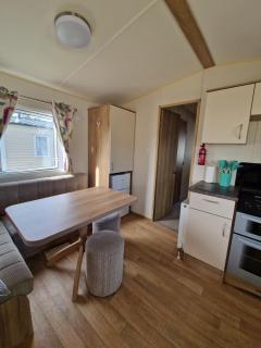 J & C caravans - 5