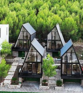 Lakeside Villas - 8