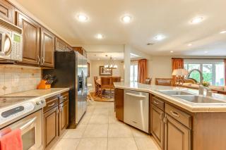 Golf Getaway 5 Mi to Dtwn Las Palmas Resort Condo - 5