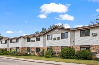 Wautoma Inn by OYO near Airport WI 73 - 7