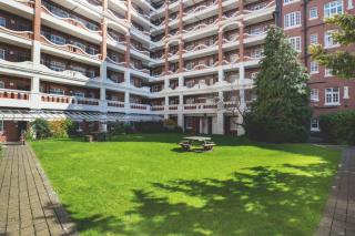 Regents Park & Abbey Road Studios Apartment - 9