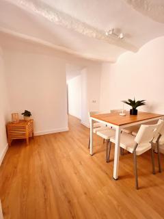 Lo Corner House - 2
