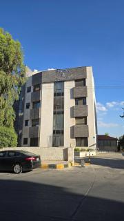 Luxury One Bed Room - Prime Location Near Malls - 4
