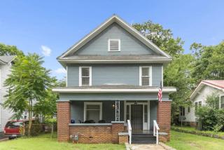 29th Street Ensley Heights Hideaway 1 - 6