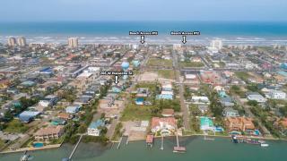 Upscale & Spacious Home - Renovated - Pool - 2