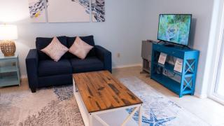 Tranquil Turquoise Retreat - 1