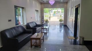 Hotel Delux International - 4