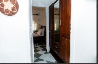 Holly Precious Home - 1