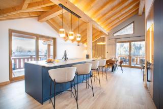 Newly renovated luxury penthouse - central Morzine - 9