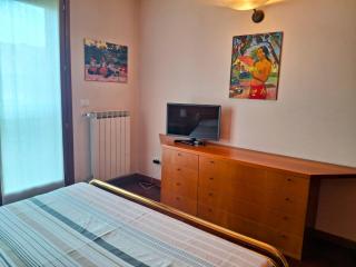 Casa Mike - Trilocale con box auto - 2