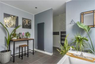 Private room in a spacious home - 8