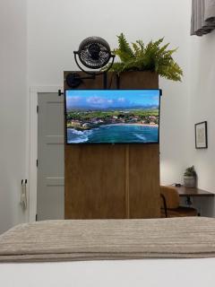 3 Bedroom Industrial Loft, shared Pavilion & Yard - 9