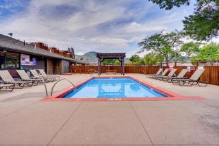 2 Mi to the Slopes! Park City Condo with Hot Tub - 0