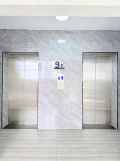 modern executive three bedroom apartment which features a swimming pool, state of the art fully equipped gym and all modern unmatched luxurious facilities which offfers luxury lifestyle - 9